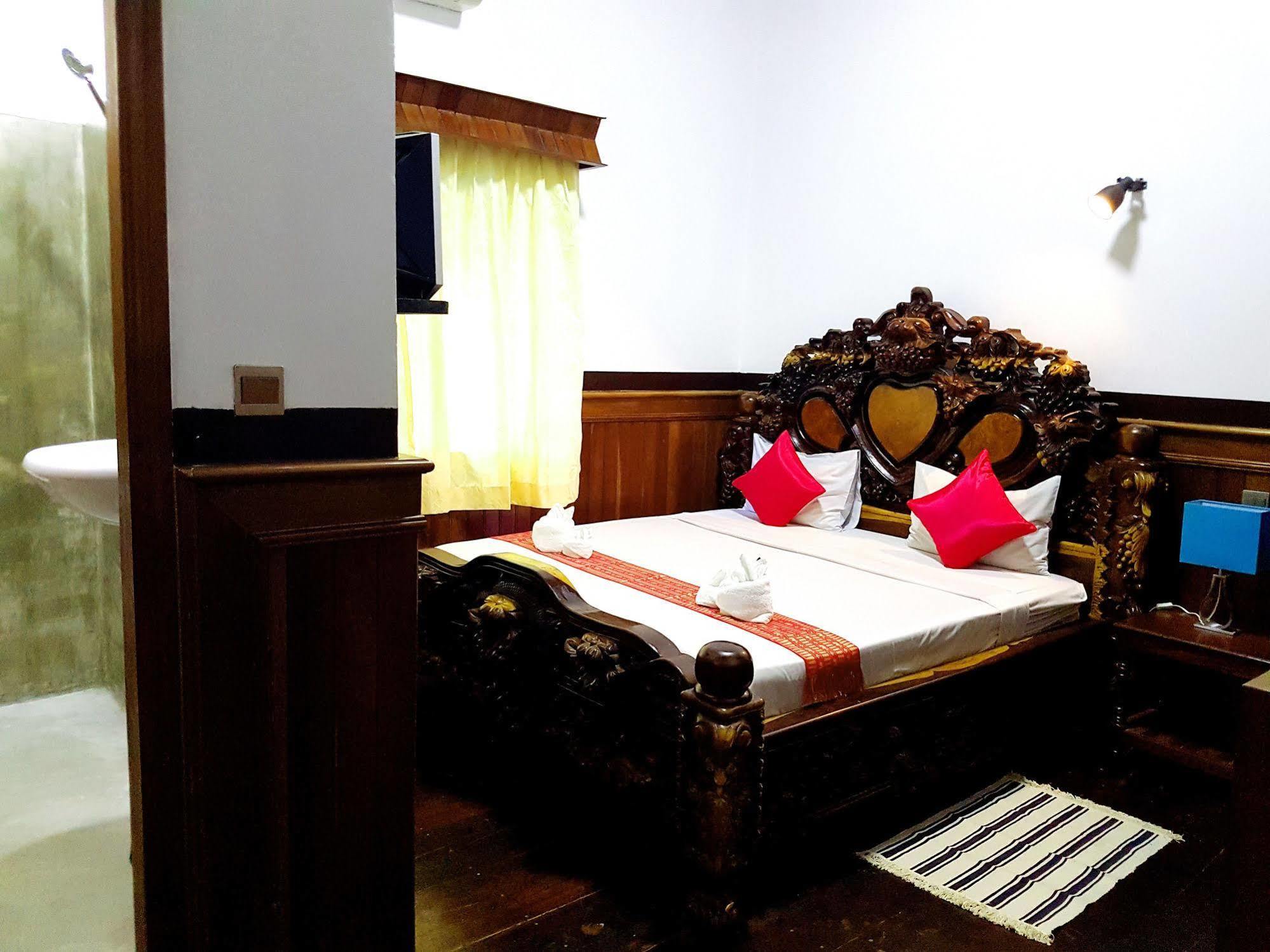 Villa Agati Siem Reap Bagian luar foto