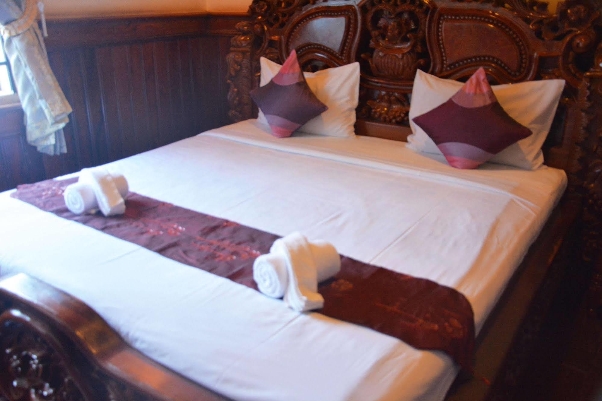 Villa Agati Siem Reap Bagian luar foto